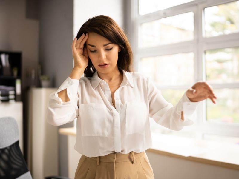 vertigo-belirtileri-nedir